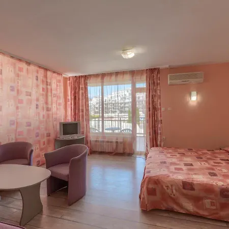 Hotel Fantastiko Ravda * Ravda